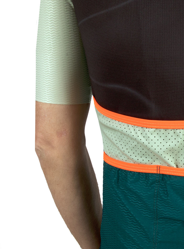 gravel cycling jersey