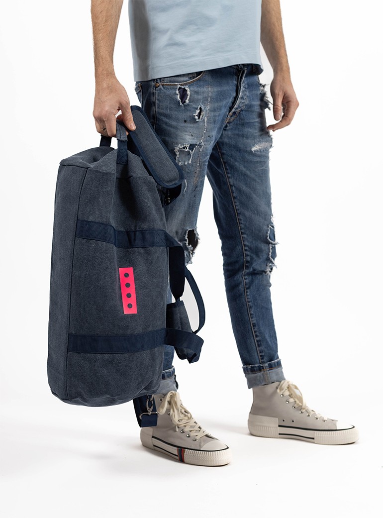 sac de voyage bleu jeans